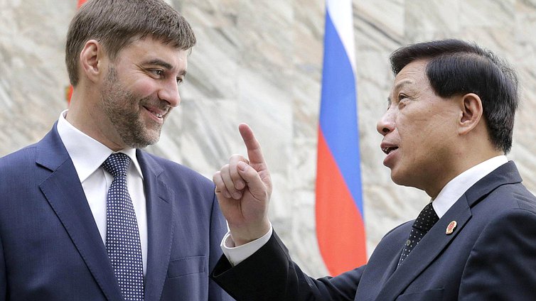 Встреча Сергея Нарышкина с Председателем Постоянного Комитета 
Всекитайского Собрания Народных Представителей 
Китайской Народной Республики (ПК ВСНП КНР)  Чжан Дэцзяном. 
