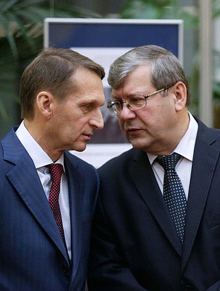 Открытие историко-культурной выставки к 70-летию визита генерала де Голля в Москву.