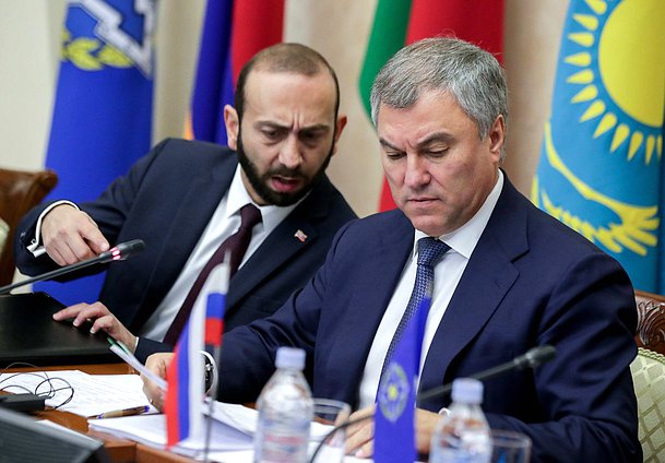 President of the National Assembly of the Republic of Armenia Ararat Mirzoyan and Chairman of the State Duma Viacheslav Volodin