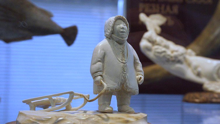 Открытие художественной выставки "Лица русской Арктики", посвящённой традиционному образу жизни коренных малочисленных народов Севера.