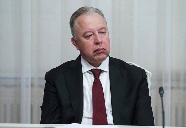 Первый заместитель Председателя Комитета по финансовому рынку Вадим Кумин