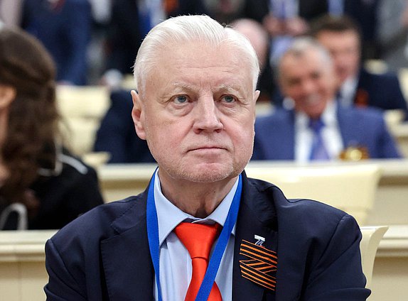 Руководитель фракции "Справедливая Россия - За правду" Сергей Миронов