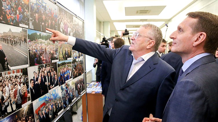Открытие выставки, посвящённой юбилею Владимира Жириновского.