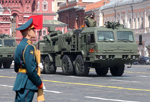 Парад в честь 80-й годовщины Победы в Великой Отечественной войне