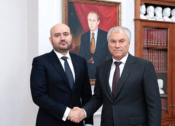 Председатель Государственной Думы Вячеслав Володин и губернатор Самарской области Вячеслав Федорищев