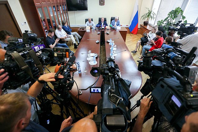 Press conference of Chairman of the Committee on Issues of Public Associations and Religious Organizations Sergei Gavrilov