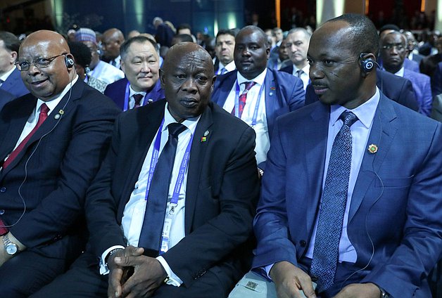 Итоговое пленарное заседание Второй международной парламентской конференции «Россия — Африка»