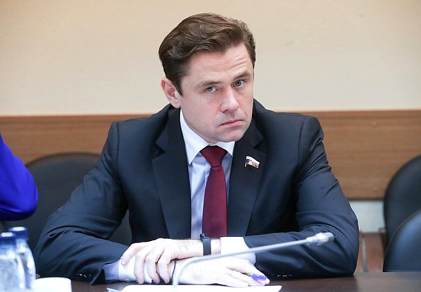 Член Комиссии по обеспечению жилищных прав граждан Александр Аксененко