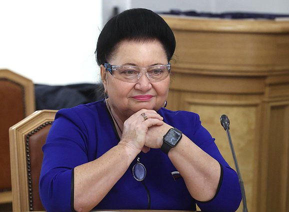 Заместитель Председателя Комиссии по Регламенту и обеспечению деятельности Государственной Думы Раиса Кармазина