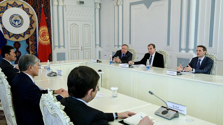 Встреча с Президентом Киргизской Республики Атамбаевым Алмазбеком Шаршеновичем.