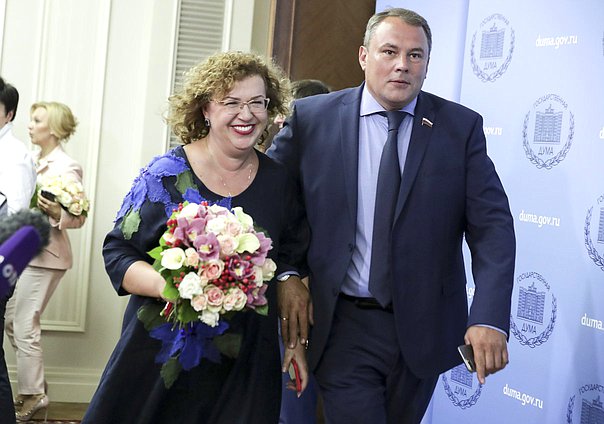 Deputy Chairmen of the State Duma Olga Epifanova and Petr Tolstoy