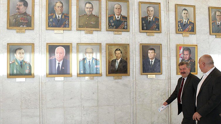   Депутаты и сотрудники Государственной Думы приняли участие в учебных сборах офицеров запаса