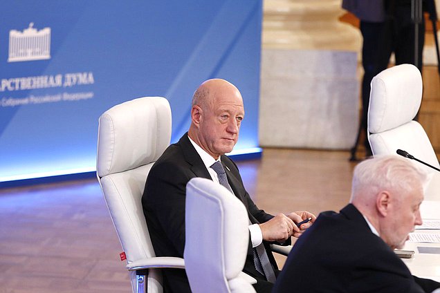 Заместитель Председателя Государственной Думы Александр Бабаков