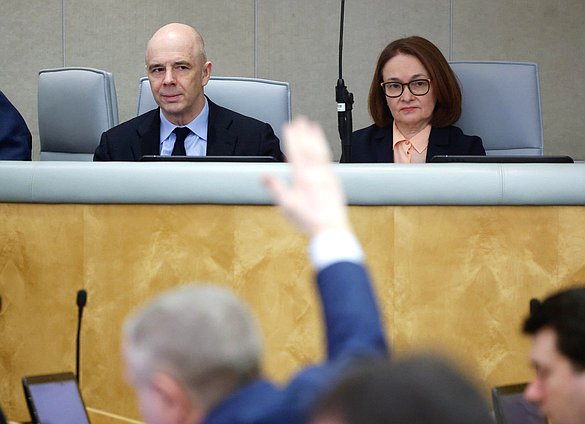 Министр финансов РФ Антон Силуанов и Председатель Банка России Эльвира Набиуллина