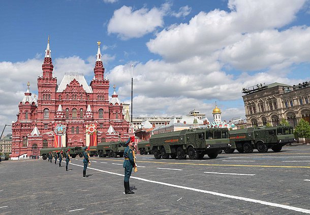 Парад в честь 80-й годовщины Победы в Великой Отечественной войне