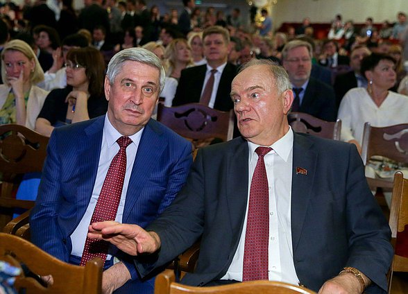 First Deputy Chairman of the State Duma Ivan Melnikov and Leader of CPRF faction Gennady Zyuganov