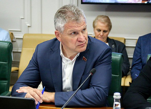 Заместитель Председателя Комитета по охране здоровья Алексей Куринный
