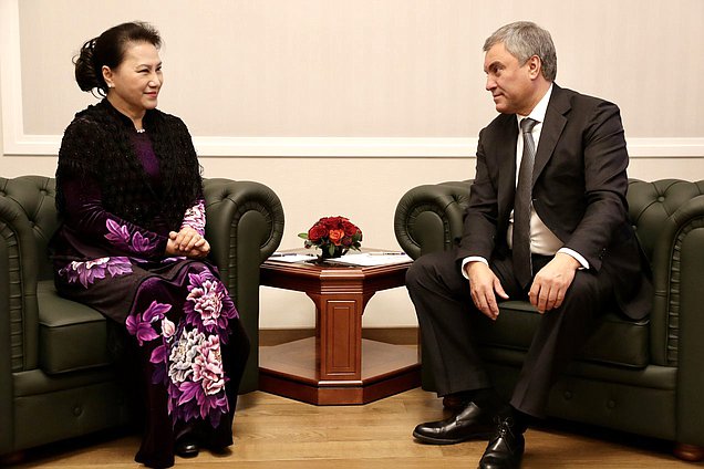 Chairman of the State Duma Viacheslav Volodin and Chairwoman of the National Assembly of Vietnam Nguyễn Thị Kim Ngân