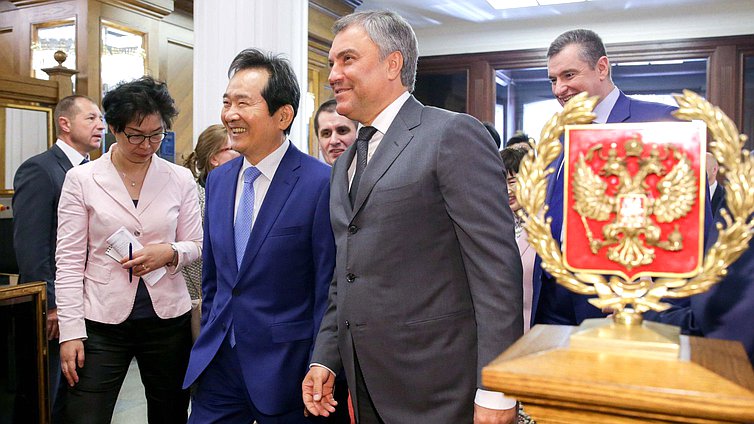 Встреча Председателя Государственной Думы Вячеслава Володина с бывшим Председателем Национального собрания Республики Корея Чон Се Гюном
