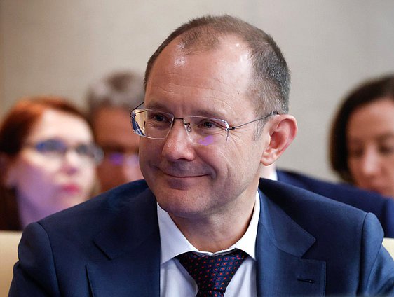 Первый заместитель Председателя Банка России Владимир Чистюхин