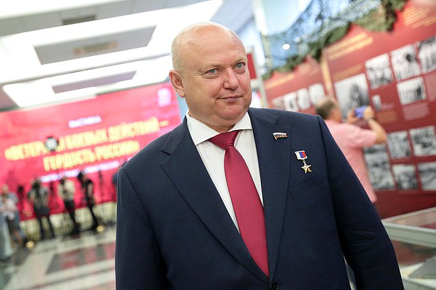 Первый заместитель Председателя Комитета по обороне Андрей Красов