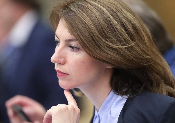 Первый заместитель Председателя Комитета по государственному строительству и законодательству Ирина Панькина