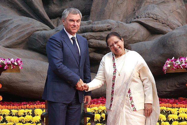 Chairman of the State Duma Viacheslav Volodin and Speaker of the House of the People of the Parliament of the Republic of India Sumitra Mahajan