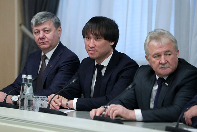 First Deputy Chairman of Committee on International Affairs Dmitry Novikov, Chairman of the Committee on Tourism and Tourism Infrastructure Sangadzhi Tarbaev and Chairman of the Committee on Transport and Development of Transport Infrastructure Evgeny Moskvichev