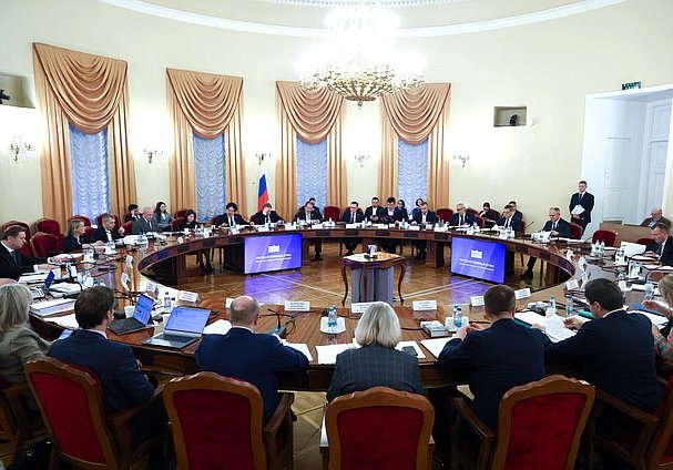 Заседание Комитета по охране здоровья