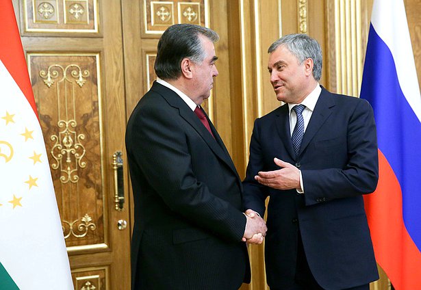 Председатель Государственной Думы Вячеслав Володин и Президент Таджикистана Эмомали Рахмон