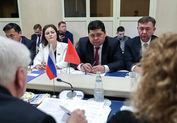 Заседание Межпарламентской комиссии по сотрудничеству между парламентами России и Киргизии
