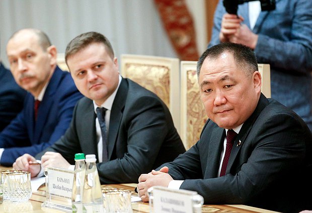 Chairman of the Committee on Regional Policy and Local Self-Government Alexey Didenko and Deputy Chairman of the State Duma Sholban Kara-ool