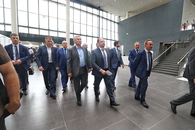 Председатель ГД Вячеслав Володин посетил строящийся аэропорт «Гагарин»
