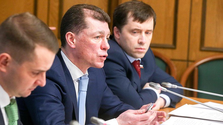 Министр труда и социальной защиты РФ Максим Топилин