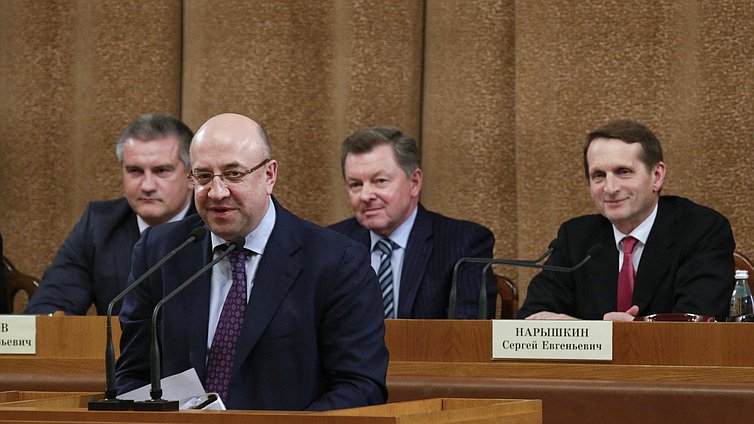Рабочая поездка Председателя Государственной Думы Федерального Собрания Российской Федерации Сергея Нарышкина в Крымский Федеральный округ. Совещание на тему: "Законодательное обеспечение дальнейшей интеграции Республики Крым и города Федерального значения Севастополь в правовое пространство Российской Федерации".