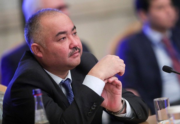 Председатель Жогорку Кенеша Киргизской Республики Нурланбек Шакиев