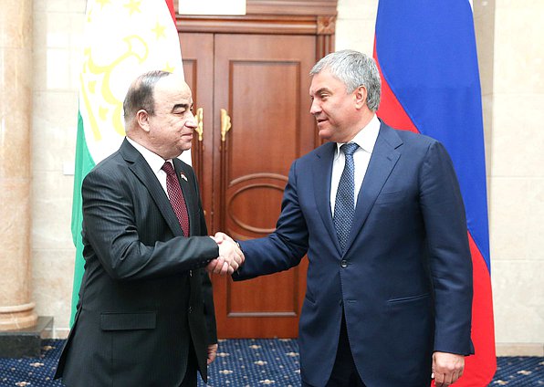 Chairman of Majlisi Namoyandagon of Majlisi Oli of the Republic of Tajikistan Shukurjon Zuhurov and Chairman of the State Duma Viacheslav Volodin