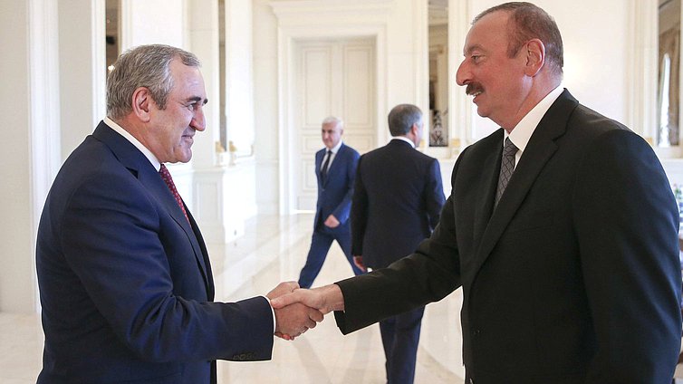 Заместитель Председателя ГД Сергей Неверов и Президент Азербайджана Ильхам Алиев