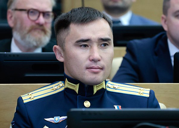 Член фракции "Единая Россия" Дашибал Мункожаргалов