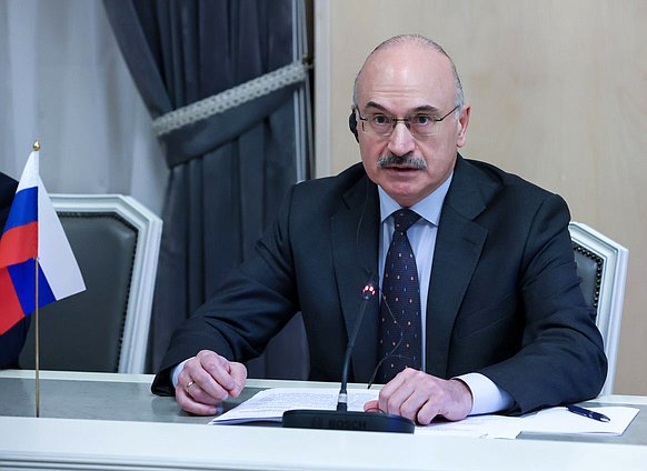Председатель Комитета по науке и высшему образованию Сергей Кабышев