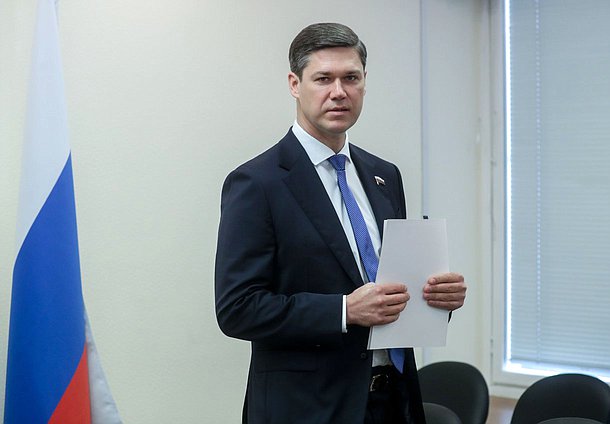 Заместитель Председателя Комитета по экономической политике Сергей Алтухов