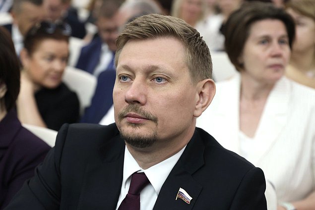 Заместитель Председателя Комитета по энергетике Владимир Плякин