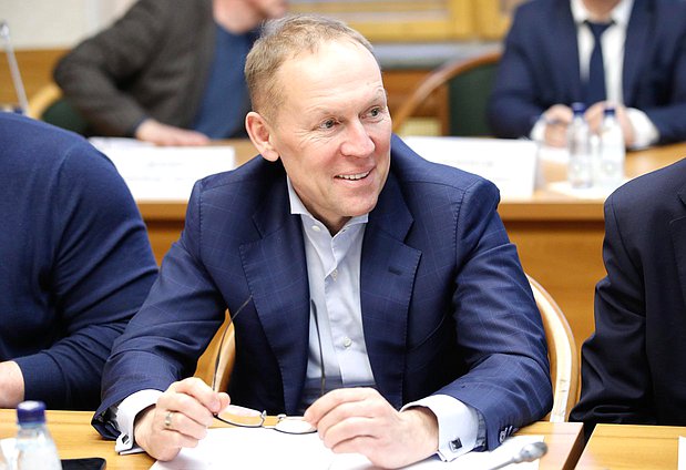 Первый заместитель Председателя Комитета по безопасности и противодействию коррупции Андрей Луговой