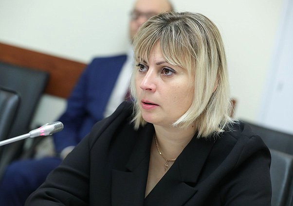 Министр образования и науки Донецкой Народной Республики Ольга Колударова