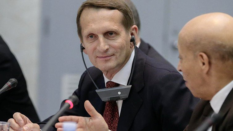 Официальный визит Председателя Государственной Думы Федерального Собрания Российской Федерации С.Е.Нарышкина в Алжирскую Народную Демократическую Республику. Круглый стол по историко-культурным аспектам двусторонних отношений.	