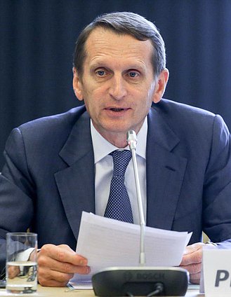 Заседания Бюро, постоянного комитета по правовым и политическим вопросам.