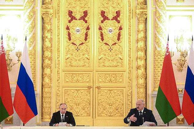 Президент России Владимир Путин и Президент Белоруссии Александр Лукашенко