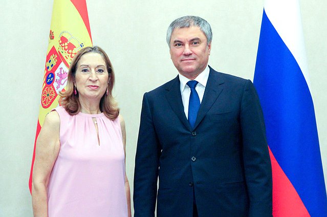 Chairman of the State Duma Viacheslav Volodin and President of the Congress of Deputies of the Cortes Generales of the Kingdom of Spain Ana Pastor Julián