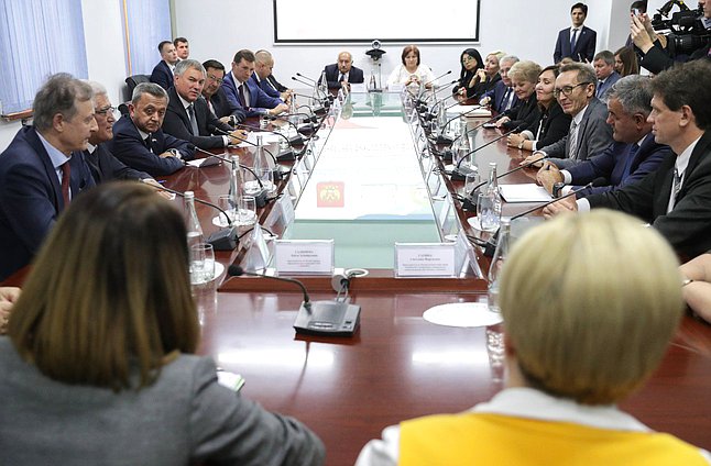 Meeting of Chairman of the State Duma Viacheslav Volodin with the leaders of Russian educational organizations and Russian teachers in Dushanbe