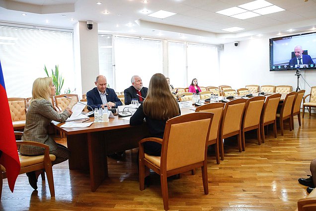 Заседание Комитета по развитию гражданского общества, вопросам общественных и религиозных объединений